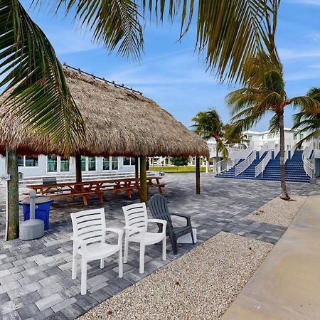 Mermaid'S Retreat Marathon Exterior foto